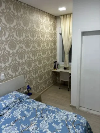 Imagem Casa em Condomínio de Luxo à Venda em Sorocaba-SP: 3 quartos, 3 suítes, 3 salas, 5 banheiros, 4 vagas e 220m² de área.
