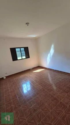 Imagem Sobrado para alugar em Diadema, Taboão, com 2 quartos