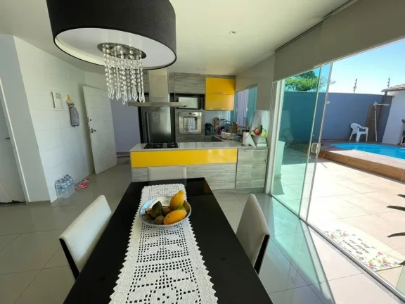 Imagem Casa para Venda em Rio das Ostras, Mar do Norte, 3 dormitórios, 1 suíte, 3 banheiros, 4 vagas
