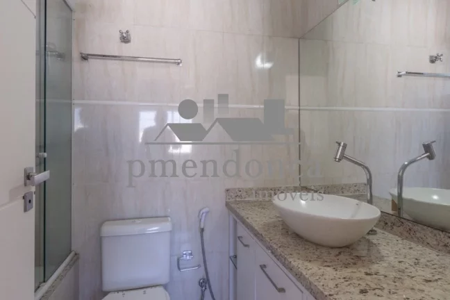 Imagem Cobertura Duplex em Higienopolis com 3 quartos (1 sui­te) e 1 vaga, 180m²