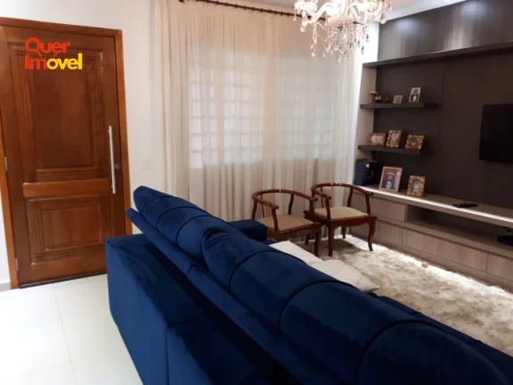 Imagem Imperdível oportunidade! Casa à venda em Ribeirão Preto-SP, Jardim Manoel Penna, 4 quartos, 2 salas, 2 banheiros, 3 vagas de garagem, 150m².