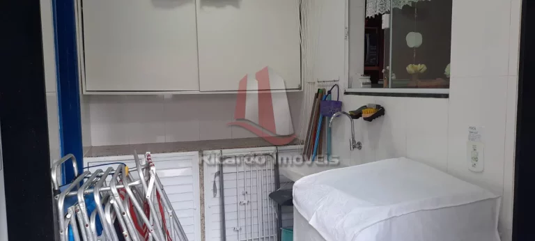 Imagem Excelente Casa Duplex Ampla c/ 4 Quartos 125m²