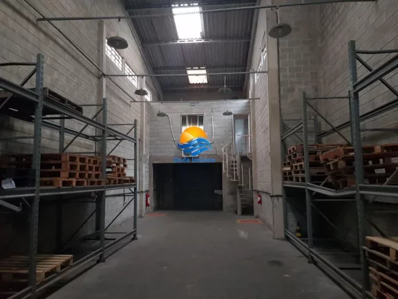 Imagem Galpão para venda em Santos no centro.