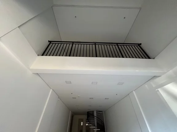 Imagem Loja Comercial – 122m² com Mezanino e Acesso Privilegiado no Centro