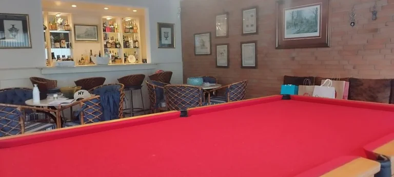 Imagem Sobrado Vila Hamburguesa - 452M², 4 Dorms, 4 Suítes, 4 Vagas.