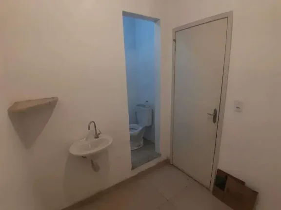 Imagem Loja para alugar em Barbacena, Pontilhão, 80m2