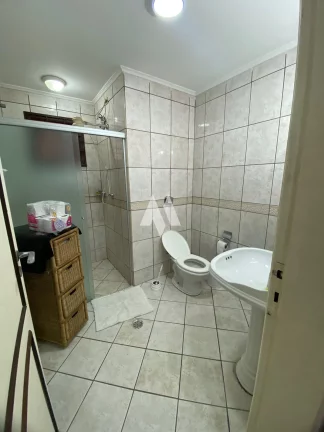 Imagem Casa Padrão- 5 dormitórios sendo 4 suítes - Aparecida / Santos