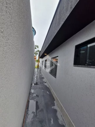 Imagem Casa 3 Quartos com Piscina – Recém-Construída em Maricá