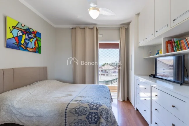 Imagem Sobrado, espaçoso, reformado, clean, amplo quintal, ótimo condomínio
Exclusivo pra você!
No anda...