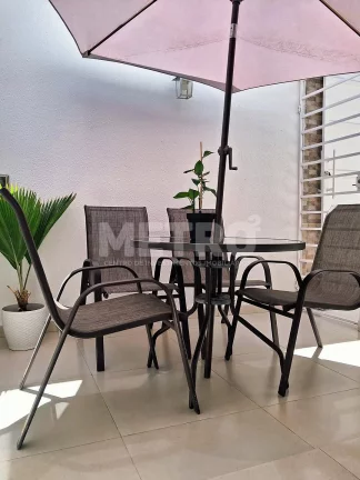 Imagem Casa à venda no bairro Maria Auxiliadora com 3 quartos, PETROLINA - PE
