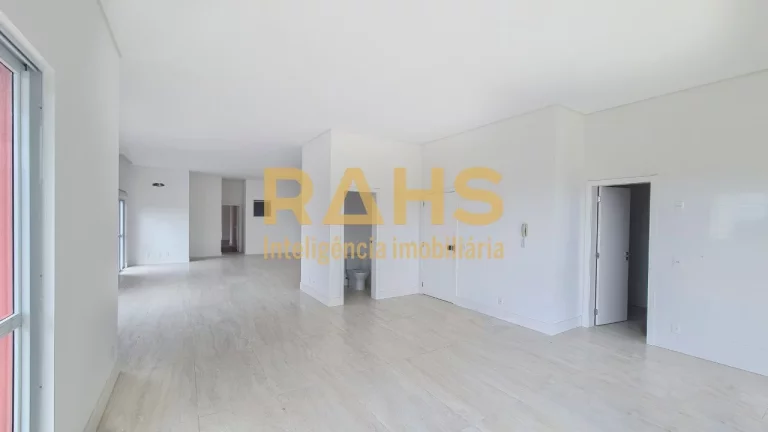 Imagem Linda Cobertura plana no bairro Atiradores, localizada na região central da cidade, proximo dos pri...