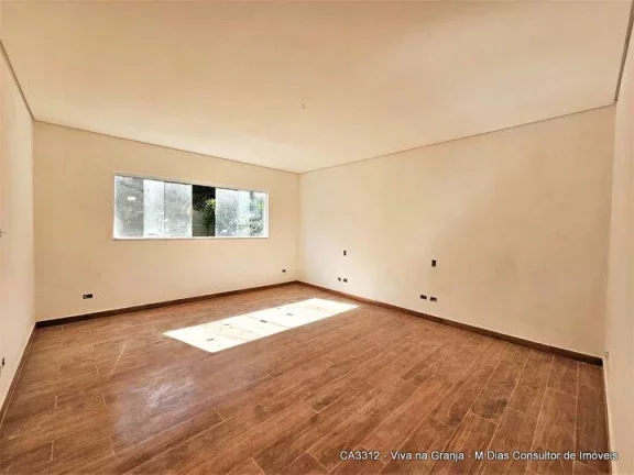 Imagem Casa à Venda com 3 quartos, 198 m² por R$ 1.900.000