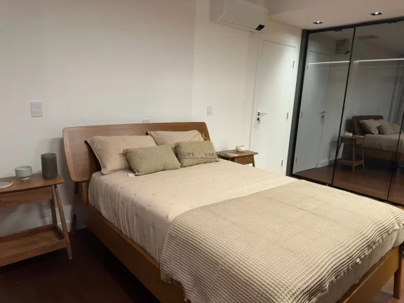 Imagem Apartamento DECORADO com 3 suítes a 300 metros do mar de Jurerê