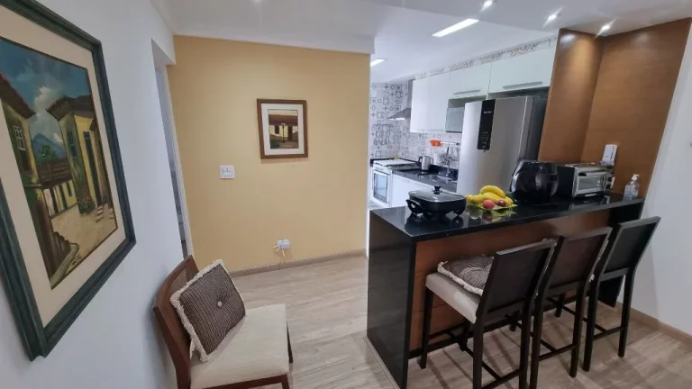 Imagem Apartamento com 3 dormitórios à venda, 85 m² por R$ 610.000,00 - Astúrias - Guarujá/SP