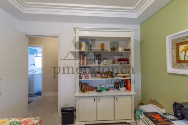 Imagem Apartamento à Venda em prédio charmoso de Higienópolis, 3 dormitórios (1 suíte) e 1 vaga.