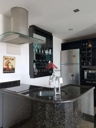 Imagem Flat com 1 dormitório à venda, 45 m² por R$ 535.000,00 - Camboinhas - Niterói/RJ