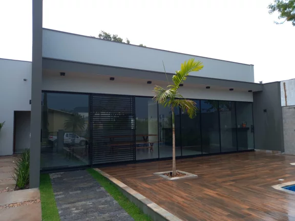 Imagem Linda casa a venda no Condomínio Morada da Fronteira em Rifaina