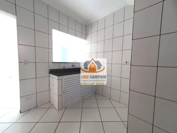 Imagem Sobrado em Condomínio com Piscina, 2 Suítes, 150m Praia do Sonho