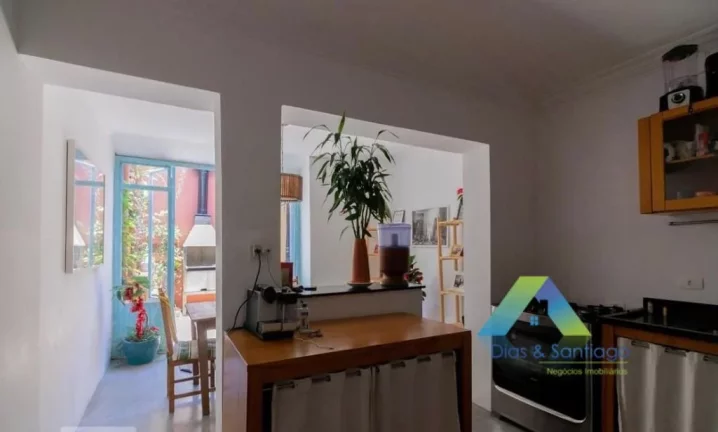 Imagem ITAIM BIBI Lindo sobrado 90 metros, 2 dormitórios, espaço gourmet 1 vaga em Vila portão fechado ótimo valor e localização.