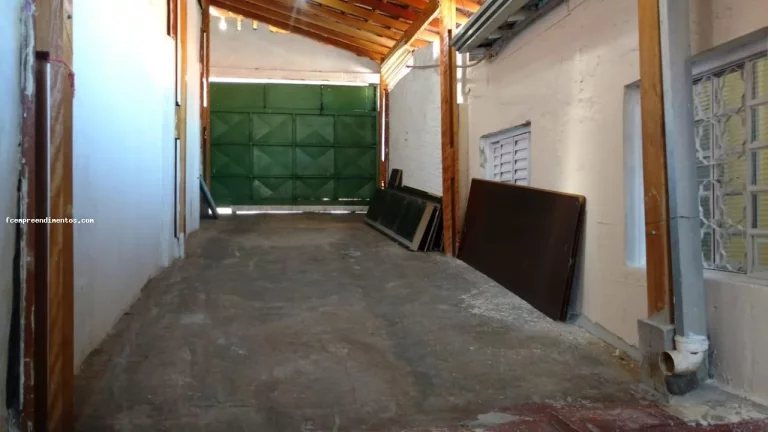 Imagem Casa para Venda em Limeira, Jardim Hortência, 3 dormitórios, 1 banheiro, 1 vaga