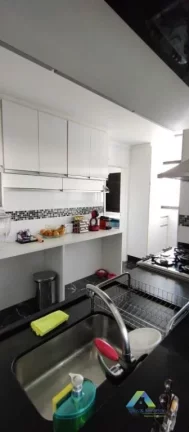 Imagem Cobertura com 3 dormitórios e 2 vagas à venda, 165 m² por R$ 990.000,00 - Vila das Mercês - São Paulo/SP