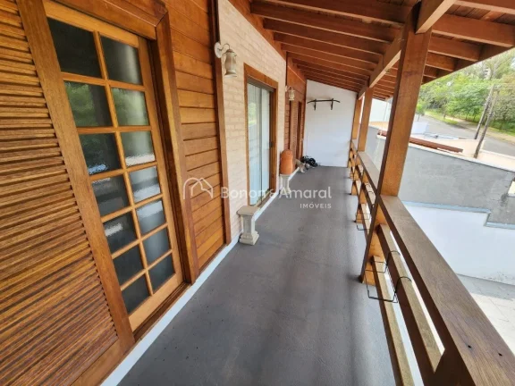 Imagem Imóvel espaçoso para comprar, confira esta ótima opção com 5 quartos, sendo 1 suíte, e 3 banhe...
