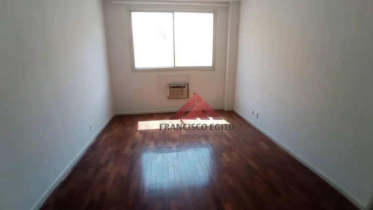 Imagem Apartamento à venda em Santa Rosa, com 2 quartos, 80 m² por R$ 350.000 - Niterói/RJ