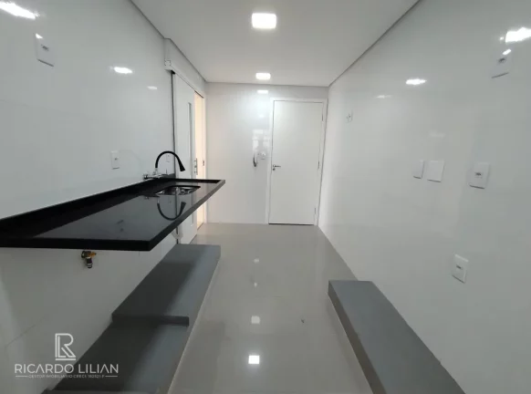Imagem Apartamento Alto padrão reformado com 92m² , 3 dormitórios sendo 2 suítes. Vila Regente Feijó