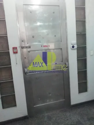Imagem Excelente oportunidade: Área Comercial de 1.942m² à venda no Bom Retiro, São Paulo-SP!