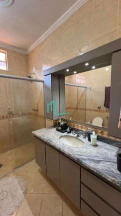 Imagem EXCELENTE CASA À VENDA NO JARDIM NOEMIA
