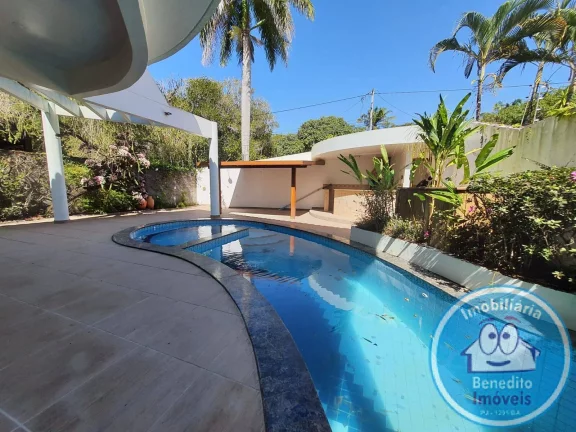 Imagem Vendo casa excepcional com design exclusivo em Porto Seguro