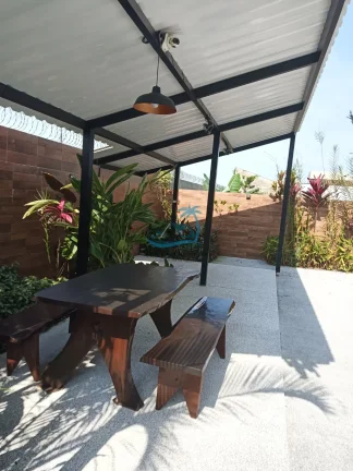 Imagem Casa de alto padrão a venda com 4 dormitórios, 360m² de área construída - Jardim Carolina em Ubatuba.