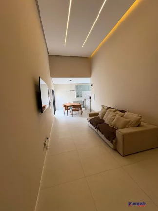 Imagem VENDO / ALUGO CASA DE 3 DORMITÓRIOS SENDO UMA SUÍTE COM CLOSET NO SIM