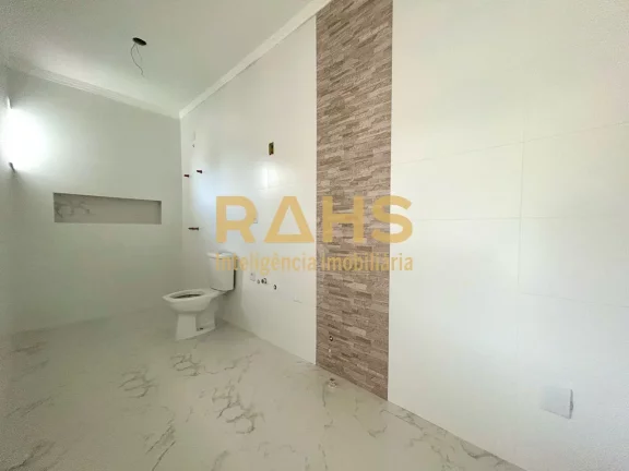 Imagem Ótimo sobrado geminado localizado no bairro Glória, próximo a Panificadora Blupão. Conta com 117...