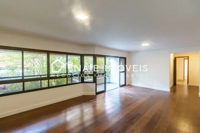 Imagem Impecável apartamento de alto padrão com 4 quartos e 3 vagas de garagem no Jardim Paulista, São Paulo-SP!
