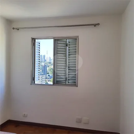 Imagem Apartamento à venda com 2 quartos no condomínio Edifício Guaracá, São Paulo - SP