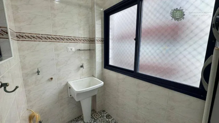 Imagem Apartamento com 2 dormitórios à venda, 83 m² por R$ 400.000,00 - Ocian - Praia Grande/SP