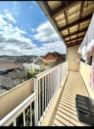 Imagem CASA TRIPLEX BAIRRO BOEHMERWALD