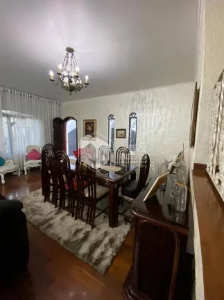 Imagem CASA À VENDA, COM 270M² COM 3 DORMS SENDO 2 SUÍTES, EDÍCULA E CHURRASQUEIRA, VAGA PARA ATÉ 5 CARROS - JARDIM NORDESTE