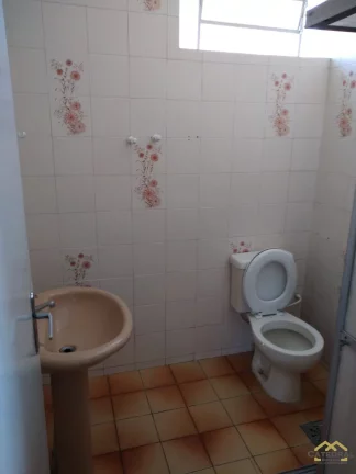 Imagem Sobrado à venda com 3 quartos no Bairro Eloy Chaves, em Jundiaí - SP.
