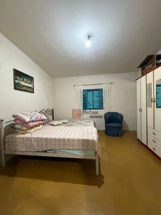 Imagem Chácara com 3 dormitórios à venda, 19000 m² por R$ 650.000 - Jardim - Extrema/MG