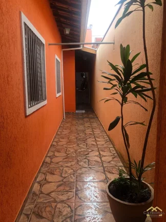 Imagem Casa 2 quartos (1 Suíte) 2 vagas cobertas Jardim Novo Mundo - Várzea Paulista/SP
