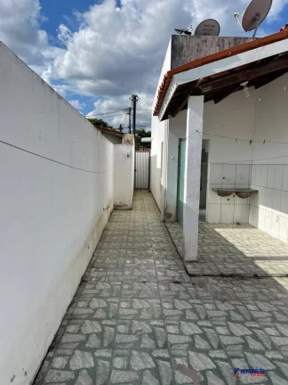 Imagem VENDO CASA NO CONDOMINIO GOLDEN VILLE