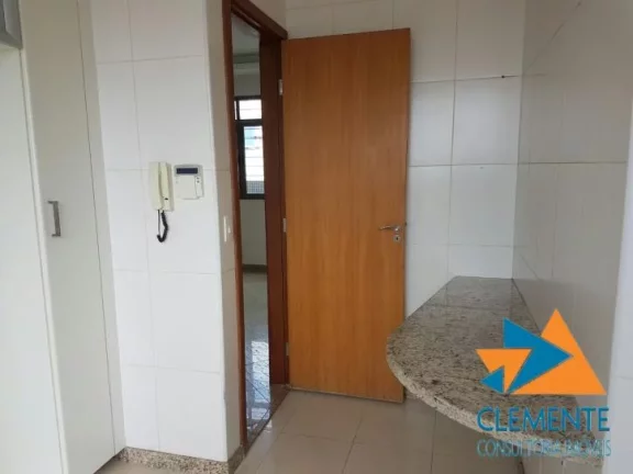 Imagem Apto 04 quratos bairro prado, Belo Hte