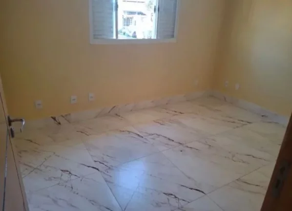 Imagem Casa em Condomínio para Venda em Cuiabá / MT no bairro Recanto dos Pássaros