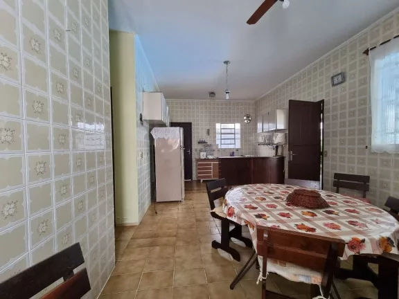 Imagem Casa Pitangueiras, Vila Maia, Ideal para Comércios