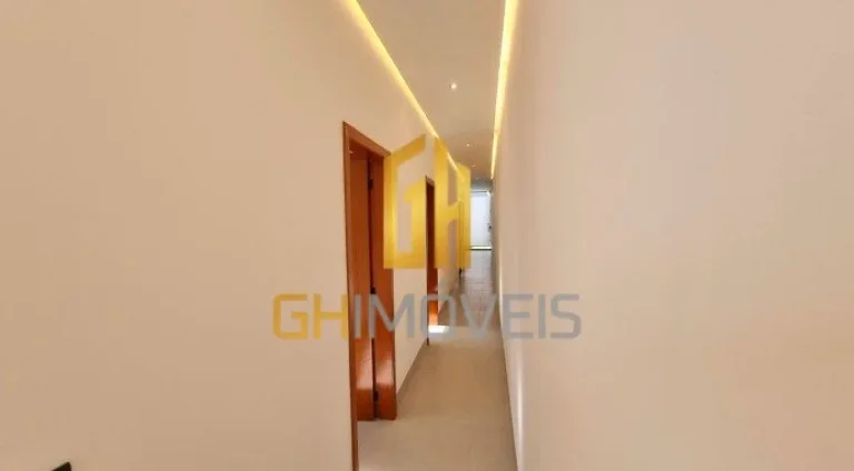 Imagem GH1964

A casa possui 

- 3 Quartos, sendo 1 Suíte
- 1 Lavabo
- Área gourmet com churrasqueira e i...