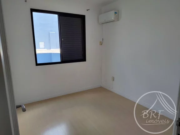 Imagem Vendo Cobertura em Estreito Fpolis SC, três Dormitórios/suíte/piscina