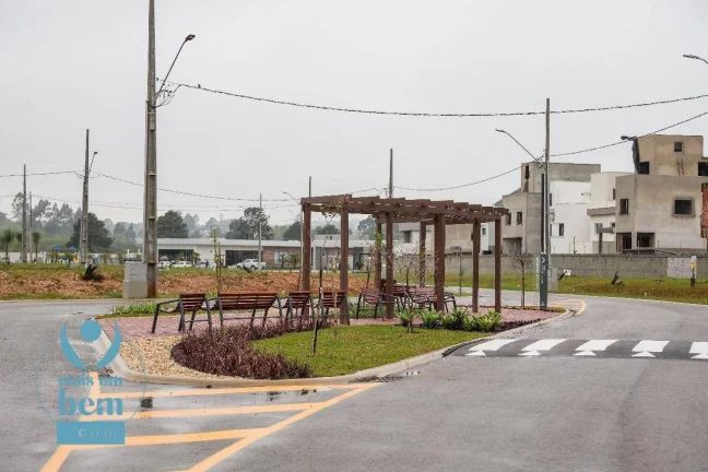Imagem Terreno em condomínio fechado à venda, 144 m² por R$ 403.200 - Santa Cândida - Curitiba/PR