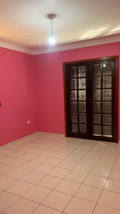 Imagem Sobrado com 3 dormitórios à venda, 250 m² por R$ 700.000,00 - Vila Santa Helena - Poá/SP